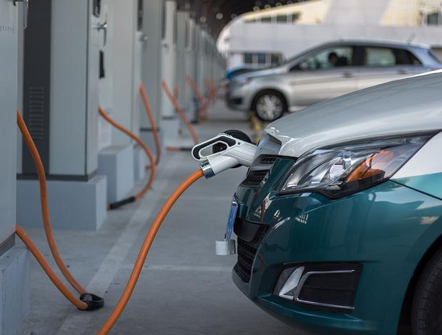 新能源汽车,新能源汽车电池